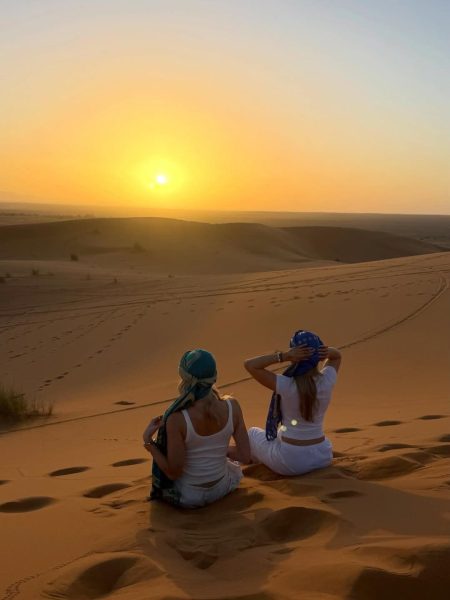 A particular sunset from the dune of Merzouga featured on our 5-day tour from marrakech to Merzouga